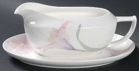 Images Gravy Boat & Underplate