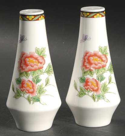 Imperial Palace Salt & Pepper Set