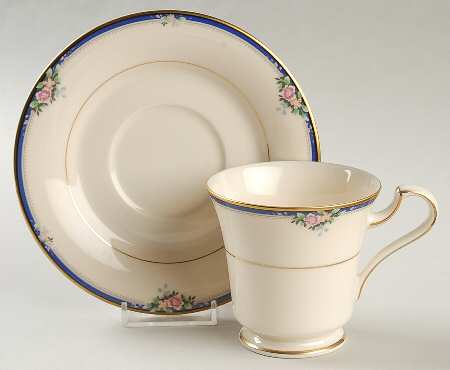 Footed Cup & Saucer Set