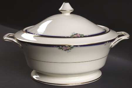 Imperial Rose Round Covered Vegetable