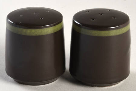 Intaglio Salt & Pepper Set