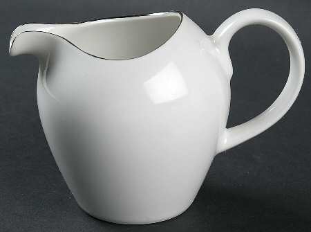 Invitational Creamer