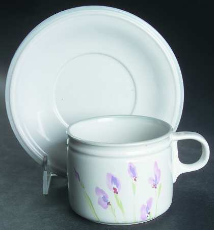 Iris Blooms Flat Cup & Saucer Set