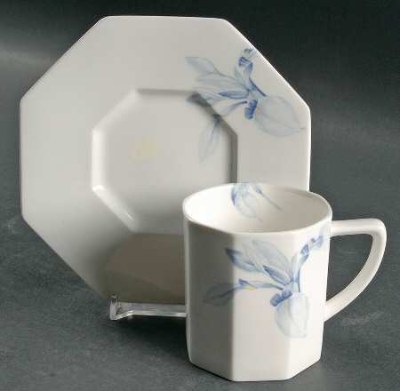 Iris Duet Flat Cup & Saucer Set