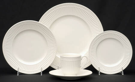 Italian Countryside (Stoneware) 40 Piece Estate Set