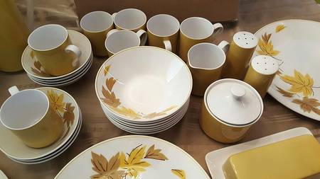 Ivy Lea Fruit/Dessert (Sauce) Bowl