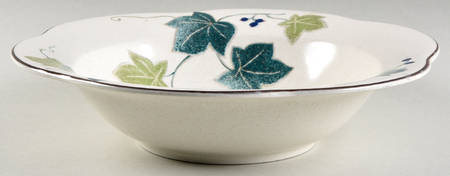 Ivy Path 10" Round Vegetable Bowl