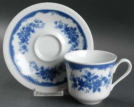 Jardin Bleu Flat Cup & Saucer Set