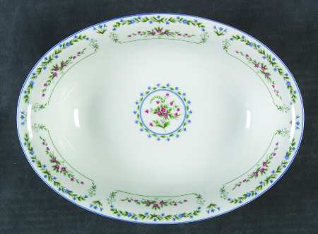 Jardin 10" Oval Vegetable Bowl
