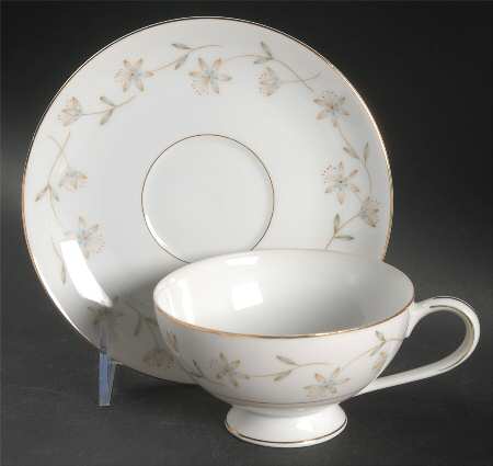 Jean Footed Cup & Saucer Set