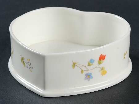 Just Flowers Heart Shape Box No Lid