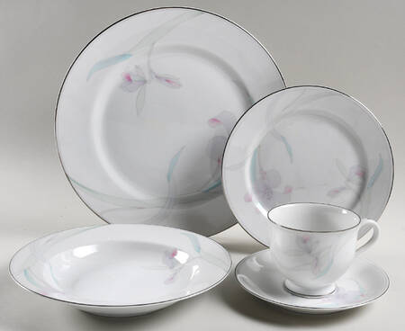 June Garden 5 Piece Place Setting