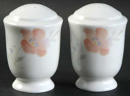 Just Love Salt & Pepper Set