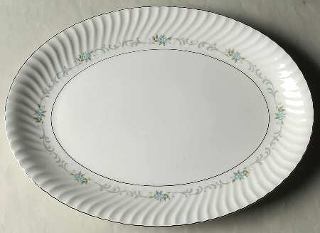 Justina 16" Oval Serving Platter