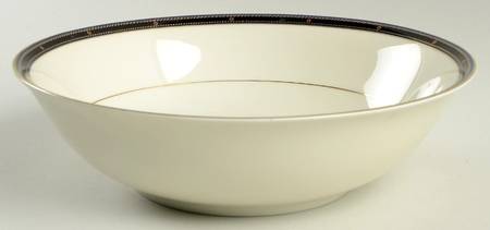 Kenton 9" Round Vegetable Bowl