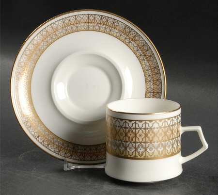 Lacerna Flat Cup & Saucer Set