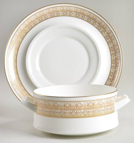 Lacerna Flat Cream Soup Bowl & Saucer Set