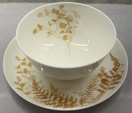 Lacy Fern Brown Gravy Boat with Attached Underplate