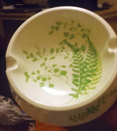 Lacy Fern Green Large Ashtray