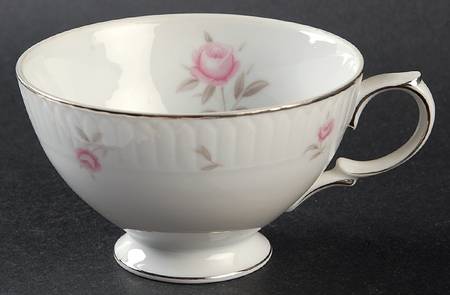 La Fleur Pink Footed Cup