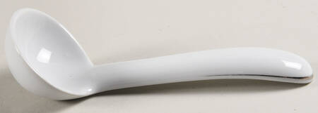 Lanai Gravy Ladle Solid Piece
