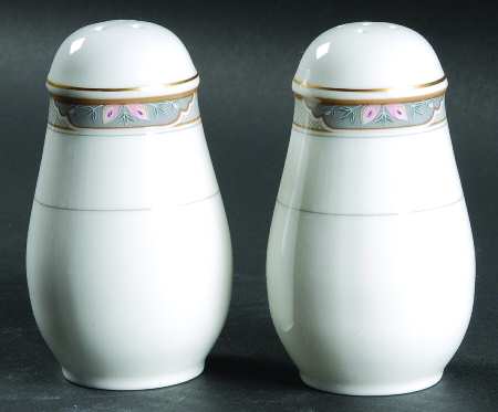Lansdale Salt & Pepper Set
