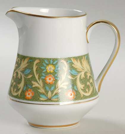 Larchmont (#5865) Creamer