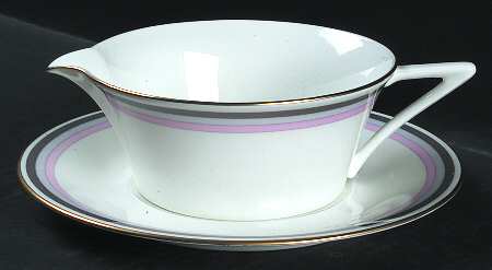 La Ronde Gravy Boat & Underplate