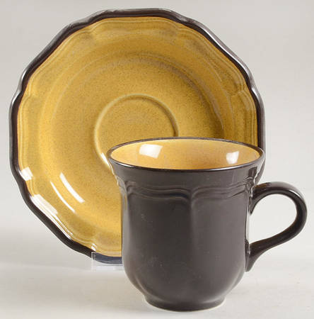 Lemon Grove Flat Cup & Saucer Set