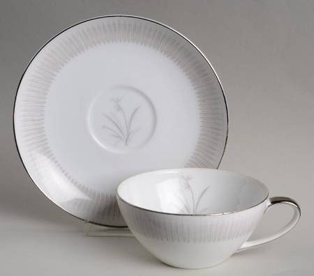 Lia Flat Cup & Saucer Set by Mikasa