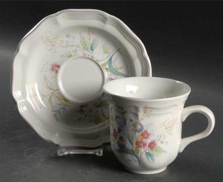 Lighthearted Flat Cup & Saucer Set
