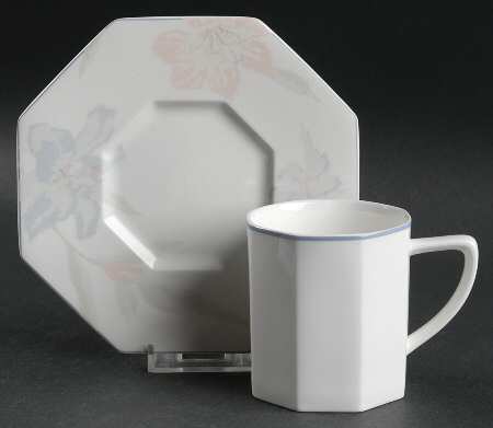 Lillium Flat Cup & Saucer Set