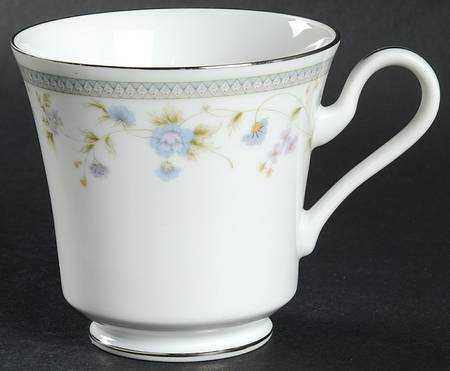 Limousin Footed Cup