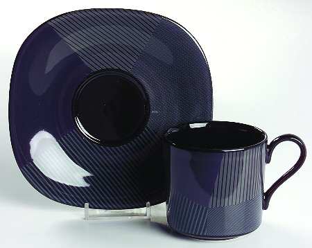 Linear Flat Cup & Saucer Set