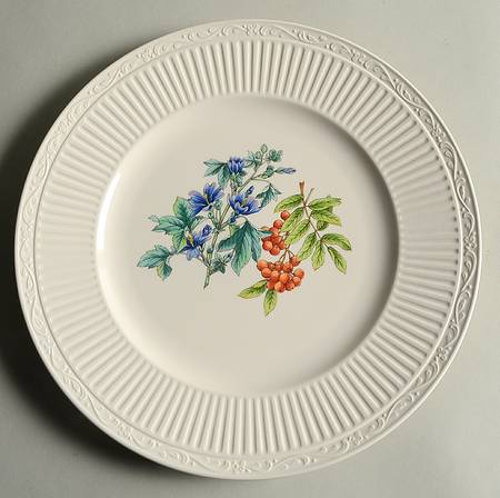 Love Medley Dinner Plate