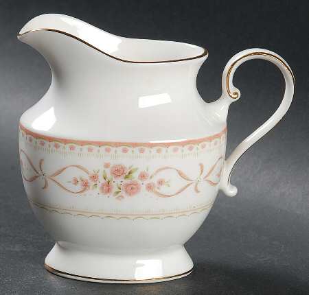 Louis XVII Creamer
