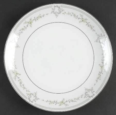 Louise 11" Chop Plate (Round Platter)