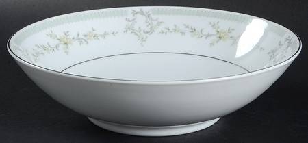 Louise 9" Round Vegetable Bowl