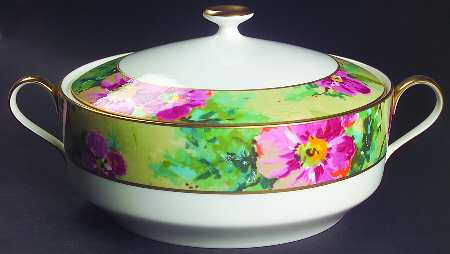 Louvre 2 Qt Round Covered Casserole