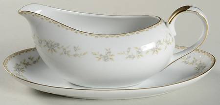 Lucerne Gravy Boat & Underplate