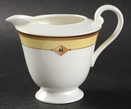 Luxura Saffron Creamer