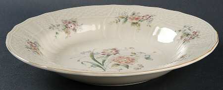 Lydia Large Rim Soup Bowl