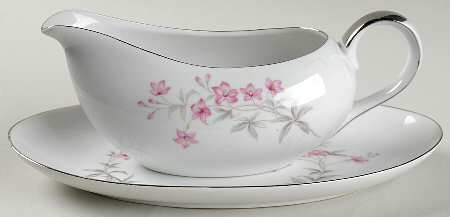 Marietta Bloom Gravy Boat & Underplate/Relish