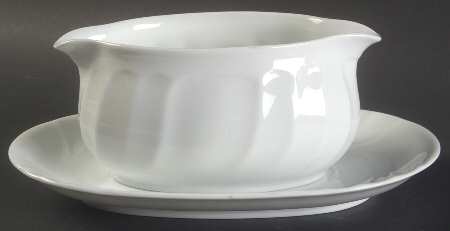 Madison Gravy Boat & Underplate