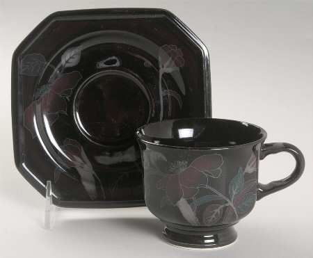 Madonna Footed Cup & Saucer Set