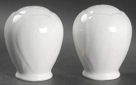 Magnolia Salt & Pepper Set