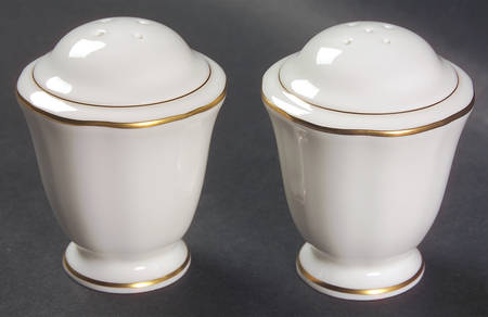 Majestic Gold Salt & Pepper Set