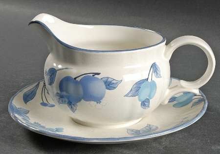 Majestic Grove Gravy Boat & Underplate
