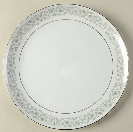 Manor 12" Chop Plate (Round Platter)