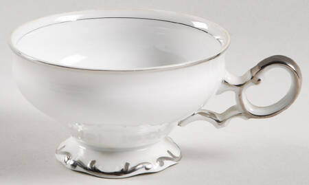 Marlboro Footed Cup